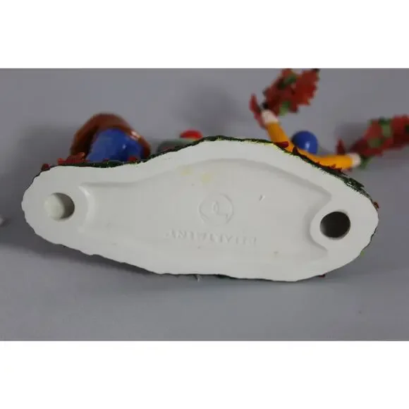 Department 56 Snow Village Harvesting Yard 2-Piece Fall Harvest Figurine Set - Picture 9 of 10